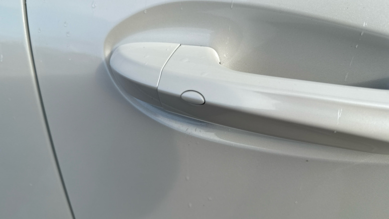 MG HS 1.5 T-GDI Trophy 5dr DCT Petrol Hatchback